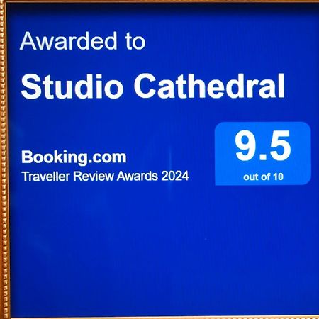 Studio Cathedral Braila Luaran gambar